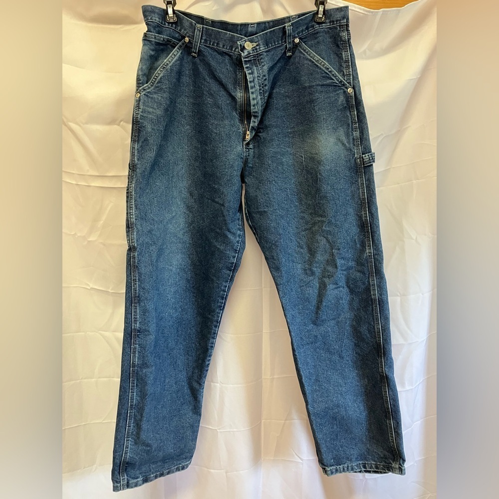 Wrangler Blue Relaxed Fit Jeans
